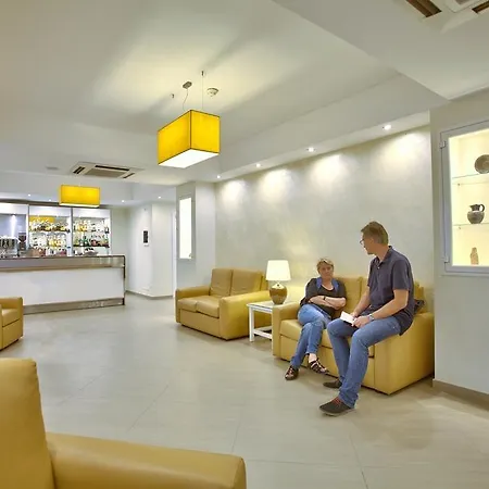 Otel Costazzurra Museum & San Leone