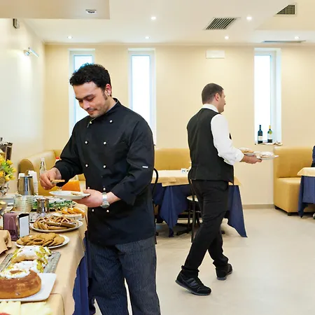 Hotel Costazzurra Museum & 4*