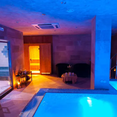 Costazzurra Museum & 4*