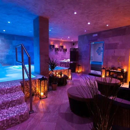 Hotel Costazzurra Museum & 4*