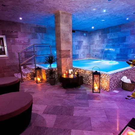 Costazzurra Museum & 4*