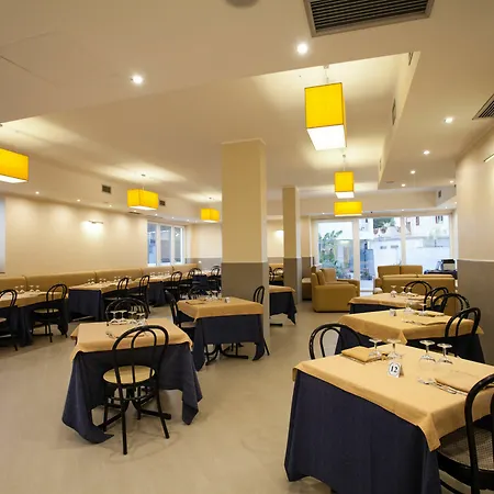 Hotel Costazzurra Museum &