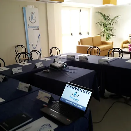 Hotel Costazzurra Museum & 4*