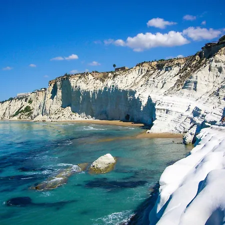 Costazzurra Museum & 4*