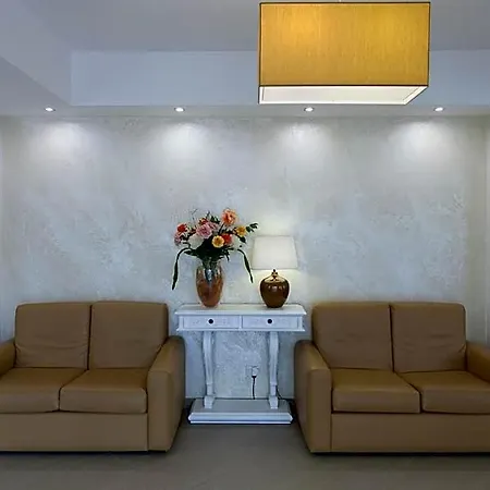 Hotel Costazzurra Museum &